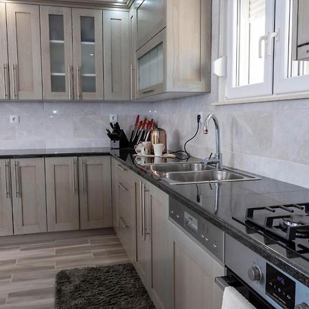 Apartmani Sandra Kastela Ngoại thất bức ảnh