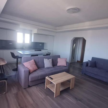 Apartmani Sandra Kastela Ngoại thất bức ảnh