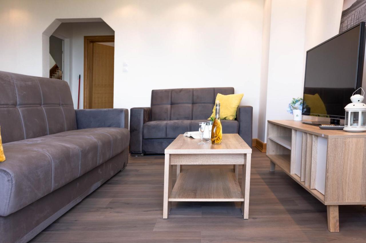 Apartmani Sandra Kastela Ngoại thất bức ảnh