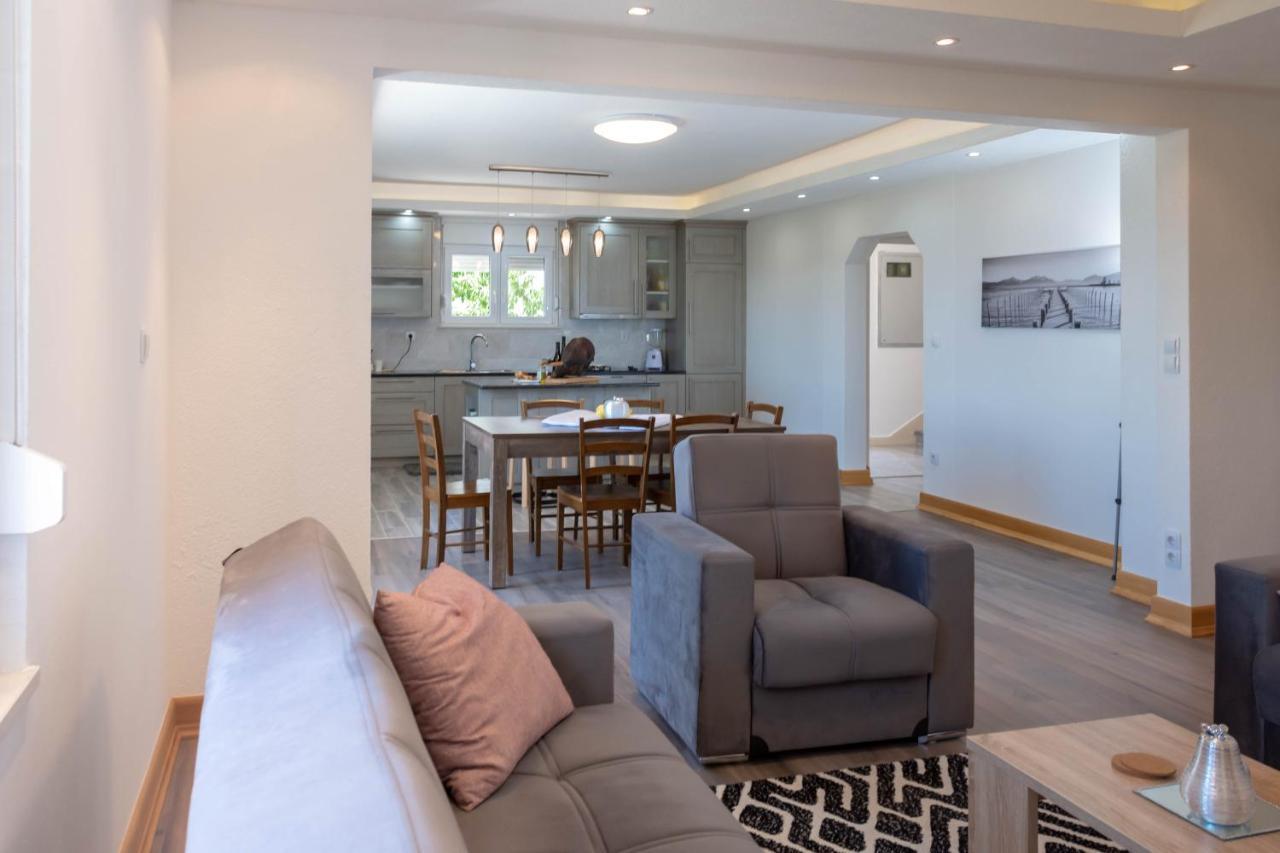 Apartmani Sandra Kastela Ngoại thất bức ảnh